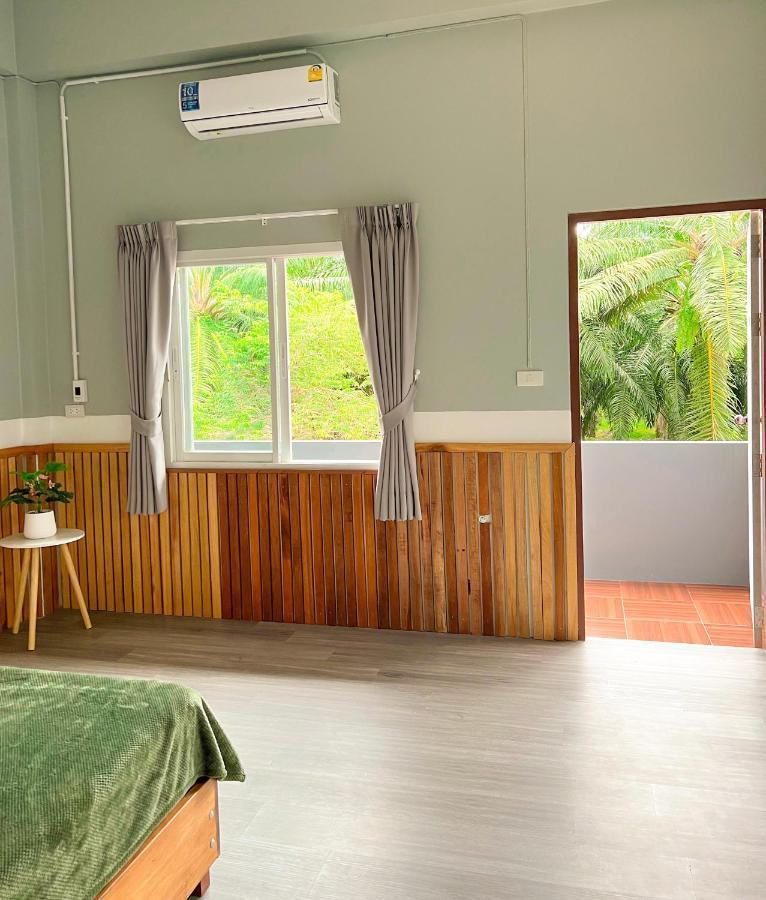 Private Room With Share Bathroom At Little Wild House Khaosok Khao Sok National Park Εξωτερικό φωτογραφία