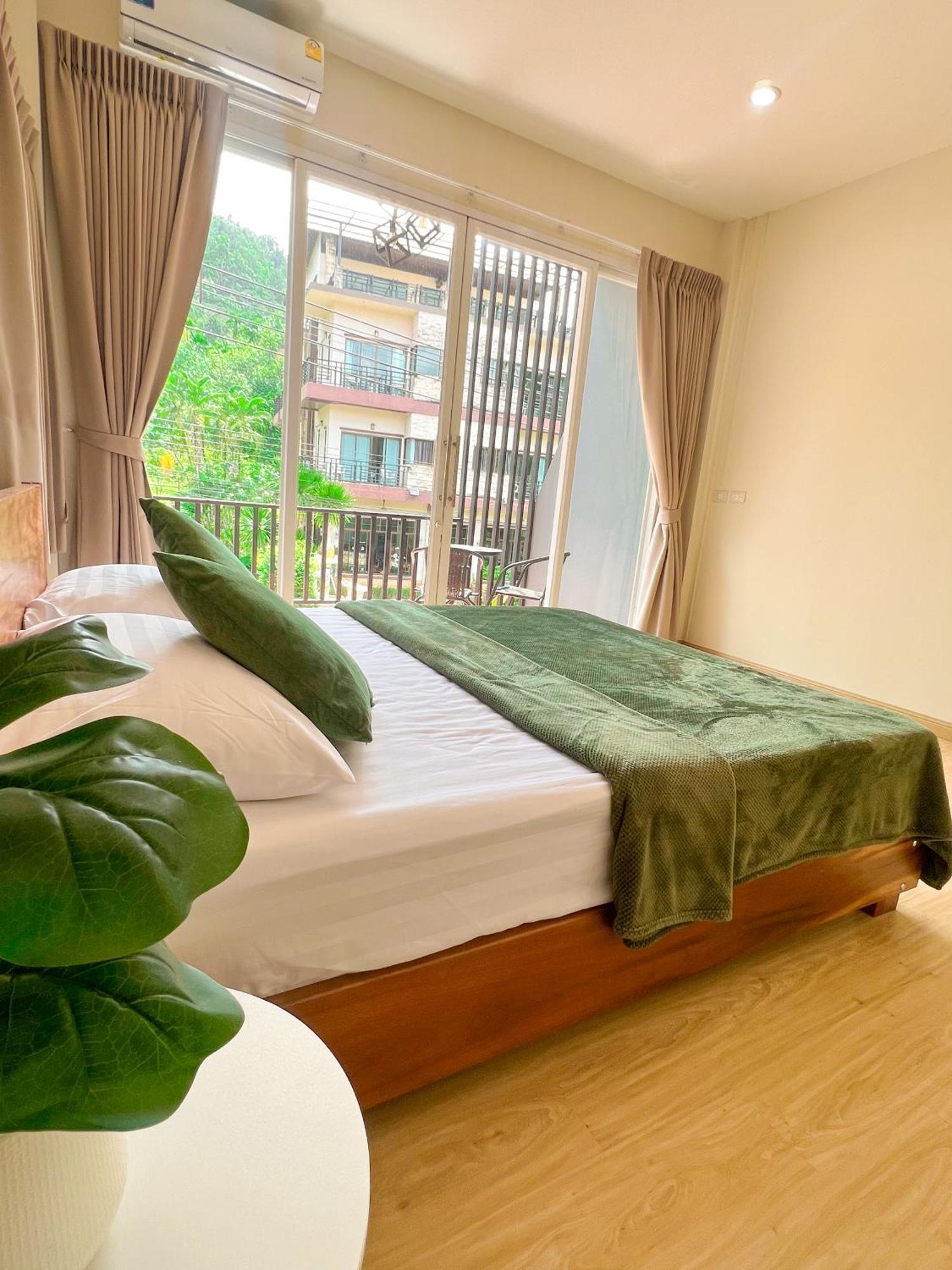 Private Room With Share Bathroom At Little Wild House Khaosok Khao Sok National Park Εξωτερικό φωτογραφία